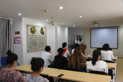 吉林分公司携手吉林省肿瘤医院前往长春市南关区新里社区开展义诊活动。医护人员们认真解答市民们关于常见疾病的预防、治疗及康复等方面的疑问，积极普及健康生活方式和医疗保健知识。工作人员向居民们宣传反保险欺诈、防范非法集资等相关金融知识。